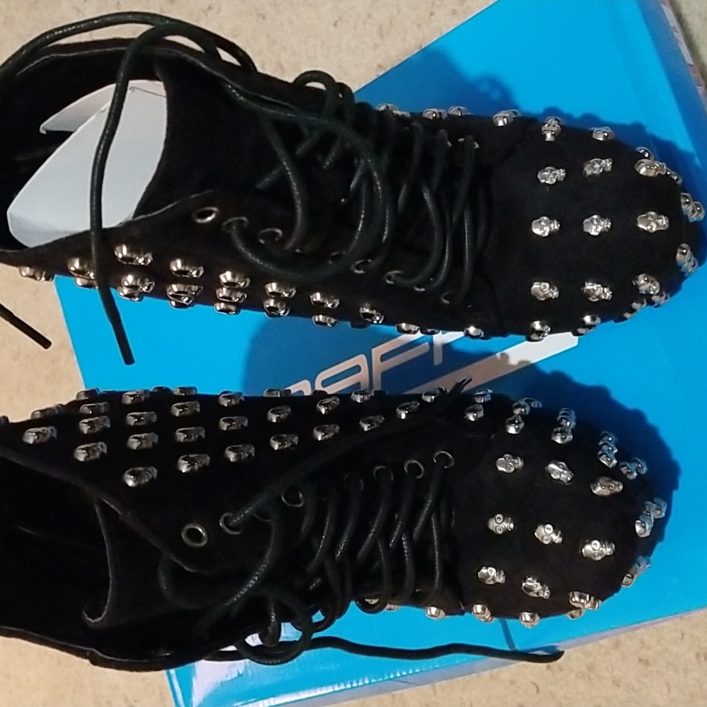 Womens booties